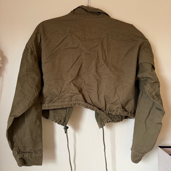 Windsor Olive Cropped Utility Jacket with Drawstring - Picture 7 of 7